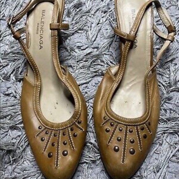 Balenciaga Women Leather Sling Back Heels - Picture 1 of 9